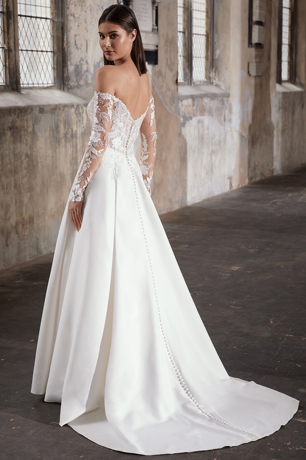 Adore by Justin Alexander 2024 collectie